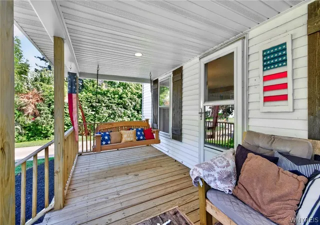 3rd image of 48 Oak St, Westfield, NY 14787 | MLS# B1690536