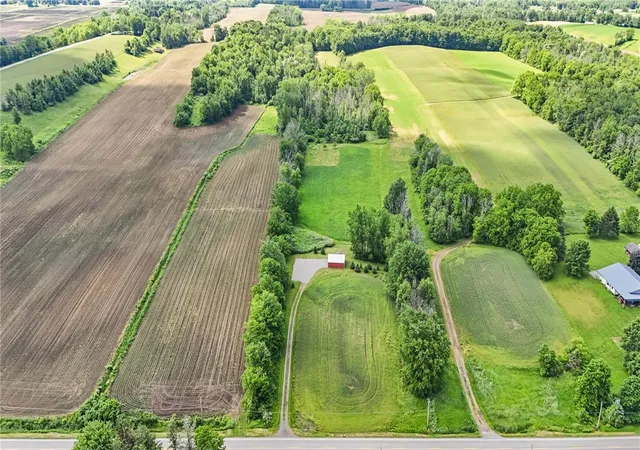 Homes for sale in Marion, NY | 4880 Skinner Rd, Marion, NY 14505 | MLS# R1691135
