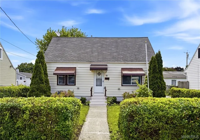 Homes for sale in Cheektowaga, NY | 51 Crocker St, Cheektowaga, NY 14212 | MLS# B1691030