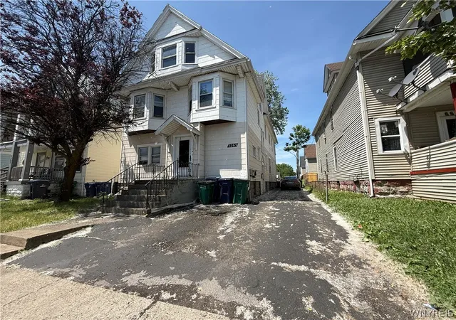 Photo 1 of Sale Pending at 2263 S Park Ave, Buffalo, NY 14220 | MLS# B1687681 | Listing updated on 2026-07-06