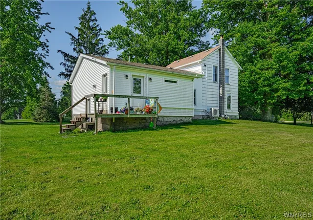 4th image of 3525 Coomer Rd, Newfane, NY 14108 | MLS# B1691235