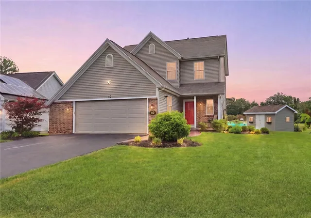 Homes for sale in Ogden, NY | 40 Wind Way Cir, Ogden, NY 14624 | MLS# R1683835