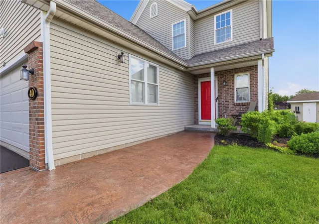 Homes for sale in Ogden, NY | 40 Wind Way Cir, Ogden, NY 14624 | MLS# R1683835