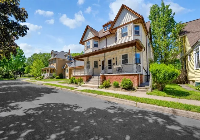 Homes for sale in Rochester, NY | 34 Glasgow St, Rochester, NY 14608 | MLS# R1685054