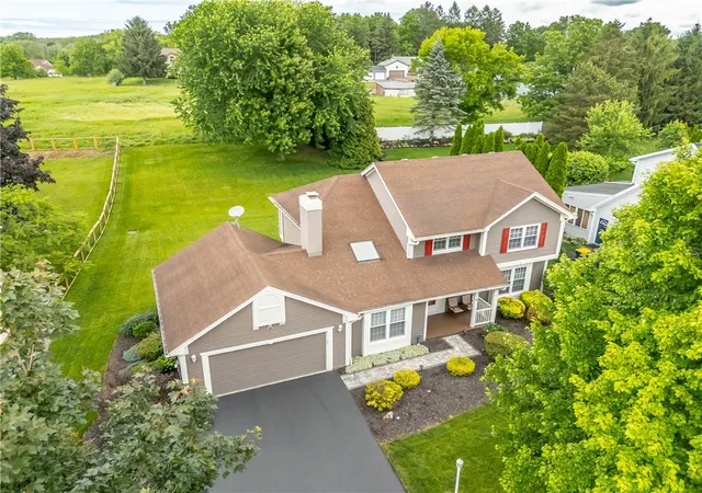 Homes for sale in Perinton, NY | 12 Old Country Ln, Perinton, NY 14450 | MLS# R1690719