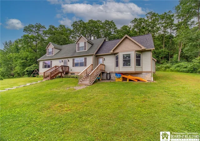 2nd image of 6792 Mount Baldy Rd, Westfield, NY 14787 | MLS# R1689479