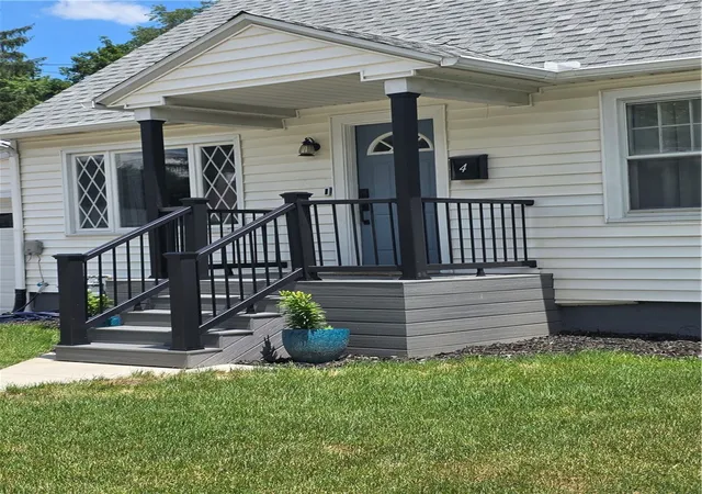 2nd image of 4 High St, Corning, NY 14830 | MLS# R1691355