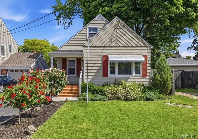 1st image of 926 Morley Ave, Niagara Falls, NY 14305 | MLS# B1691356