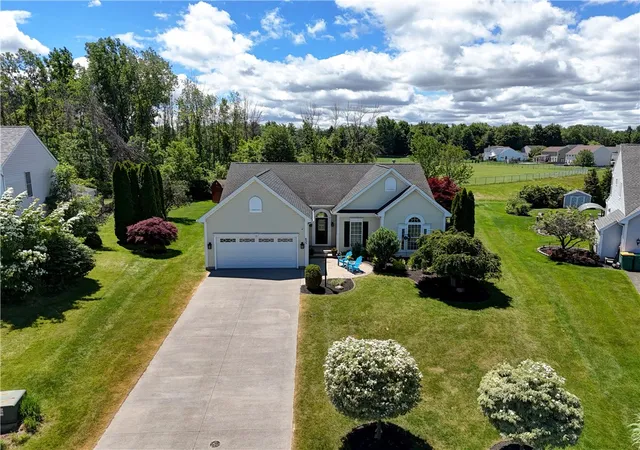 50th image of 653 Yardley Ct, Webster, NY 14580 | MLS# R1688731