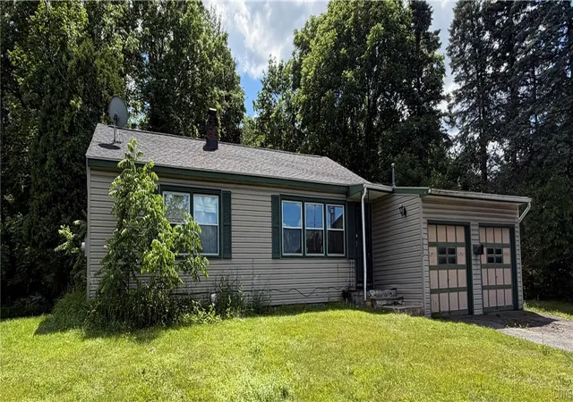 Photo 2 of Sale Pending at 4883 Onondaga Rd, Syracuse, NY 13215 | MLS# S1691000 | Listing updated on 2026-07-20