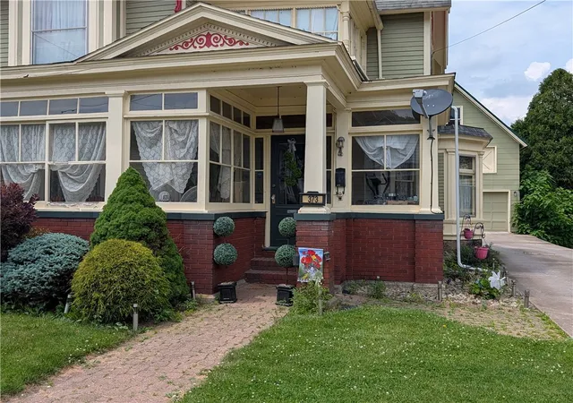 Homes for sale in Bradford City, PA | 373 E Main St, Bradford City, PA 16701 | MLS# R1691425