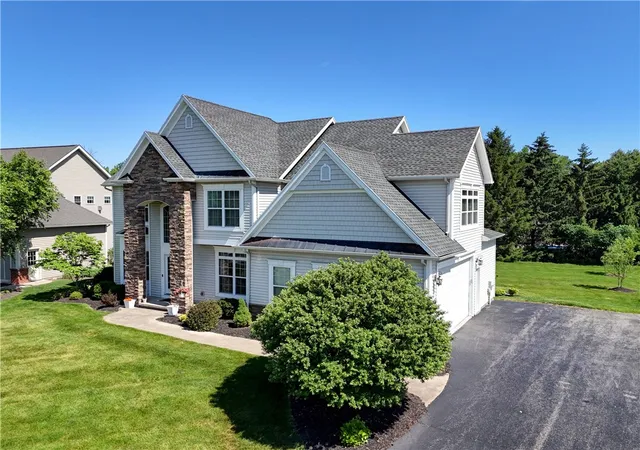 Homes for sale in Penfield, NY | 40 Watersong Trail, Penfield, NY 14580 | MLS# R1690424