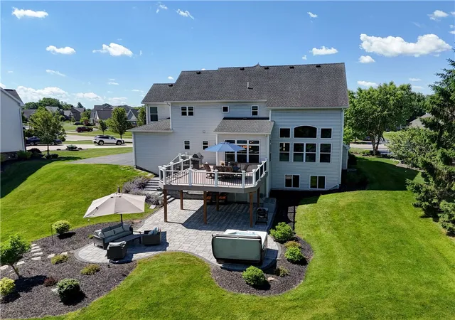 Homes for sale in Penfield, NY | 40 Watersong Trail, Penfield, NY 14580 | MLS# R1690424