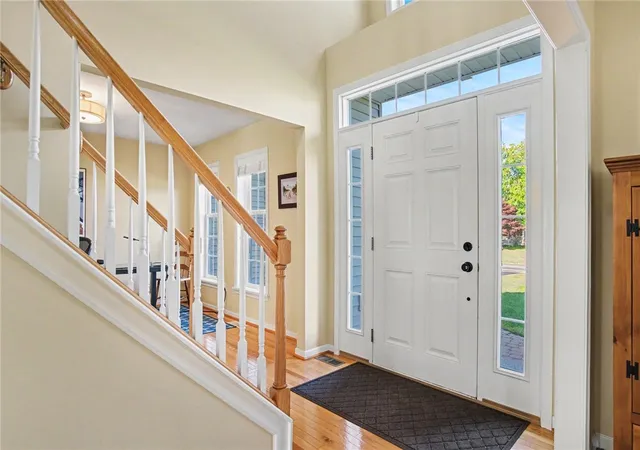 5th image of 1032 Castle Bridge Xing, Webster, NY 14580 | MLS# R1690618
