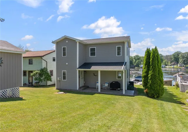 Homes for sale in Huron, NY | 8249 Dogwood Rd, Huron, NY 14590 | MLS# R1689852