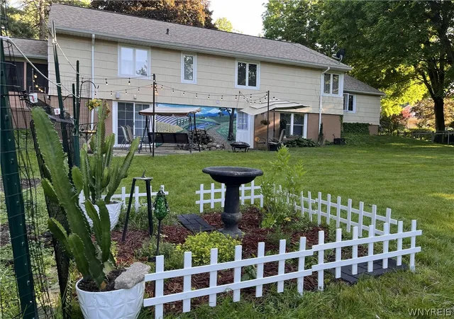 5th image of 16 Parker Dr, Pittsford, NY 14534 | MLS# B1690659