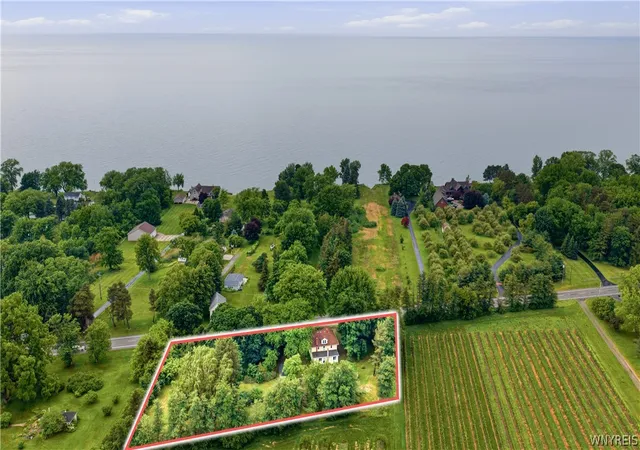 4th image of 4712 E Lake Rd, Wilson, NY 14028 | MLS# B1691168