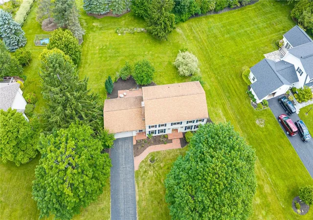 4th image of 106 Stuyvesant Rd, Pittsford, NY 14534 | MLS# R1686659