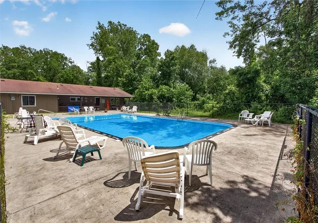 3rd image of 159 Autumn Chapel, Chili, NY 14624 | MLS# R1691137