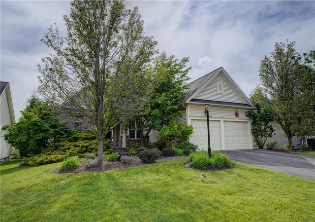 Homes for sale in Henrietta, NY | 77 New Tudor Rd, Henrietta, NY 14534 | MLS# R1691076