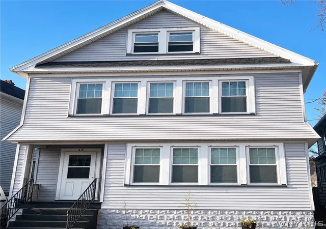 Photo 3 of Sale Pending at 42 Edgewood Ave, Buffalo, NY 14220 | MLS# B1691426 | Listing updated on 2026-07-03