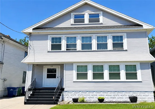 Listing Photo 5 - Condo for sale in building located at 42 Edgewood Ave, Buffalo, NY 14223