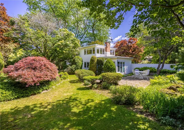 Homes for sale in Brighton, NY | 291 Weymouth Dr, Brighton, NY 14625 | MLS# R1691440