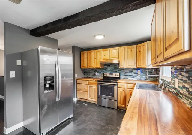Homes for sale in Walworth, NY | 1533 Elderberry Cir, Walworth, NY 14568 | MLS# R1691397