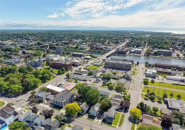 Listing Photo 5 - Condo for sale in building located at 52 E 4th St, Oswego, NY 10003