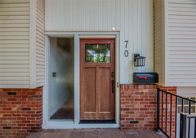 4th image of 70 Ashley Dr, Rochester, NY 14620 | MLS# R1690770