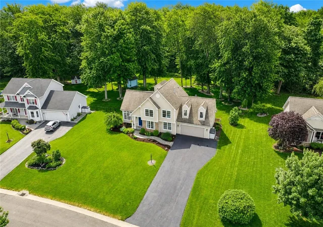 2nd image of 6064 Southbrook Dr, Ontario, NY 14519 | MLS# R1690400