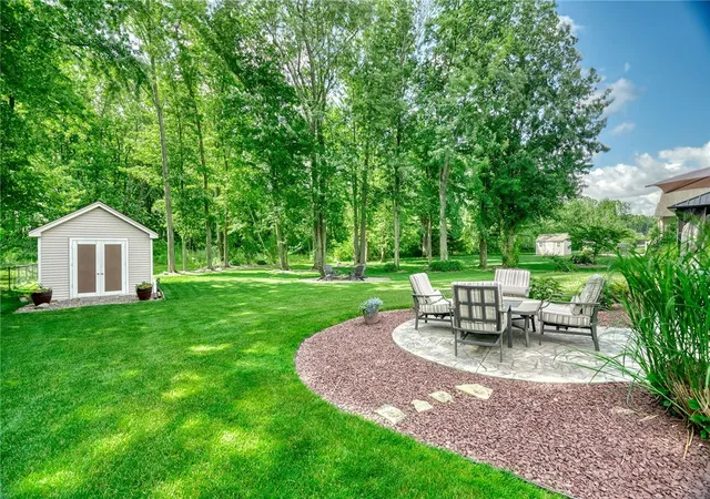 4th image of 6064 Southbrook Dr, Ontario, NY 14519 | MLS# R1690400