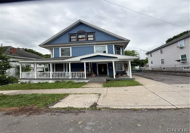 Homes for sale in Auburn, NY | 12 Woodruff Pl, Auburn, NY 13021 | MLS# S1691514