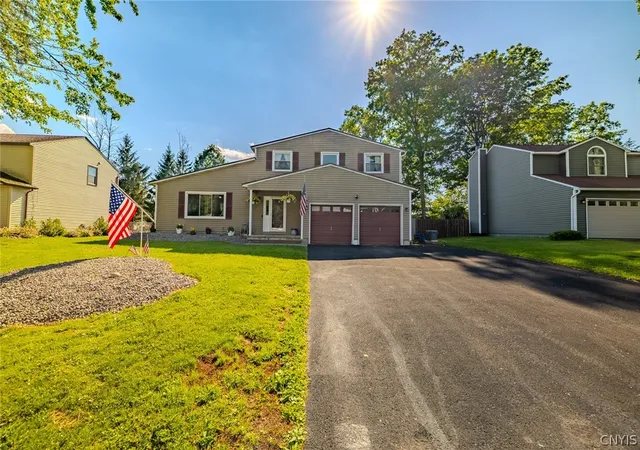 3rd image of 5991 Jerusalem Dr, Cicero, NY 13039 | MLS# S1691470