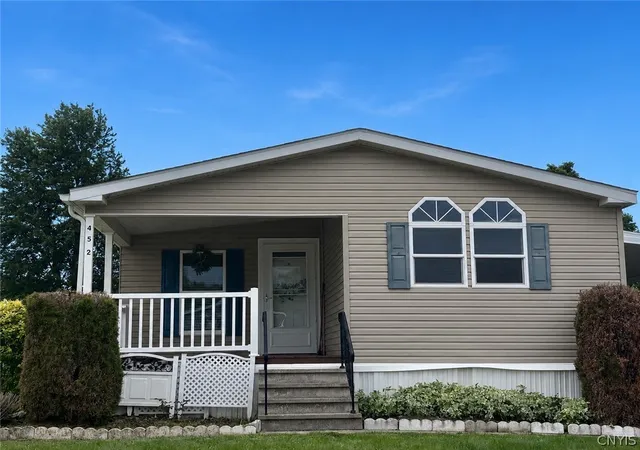 Homes for sale in Kirkland, NY | 452 Susan Dr, Kirkland, NY 13323 | MLS# S1691468