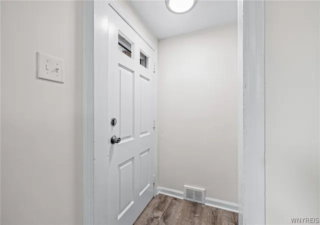 2nd image of 333 Niagara Falls Blvd, Buffalo, NY 14226 | MLS# B1691232