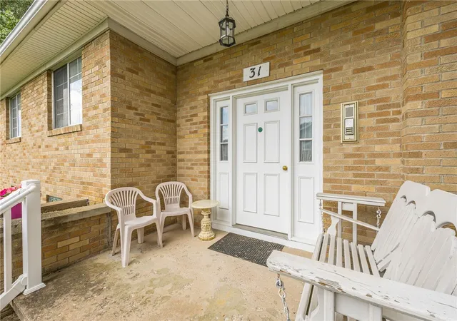 Photo 3 of Sale Pending at 31a Veldor Park, Rochester, NY 14612 | MLS# R1689938 | Listing updated on 2026-06-26