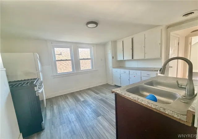 Listing Photo 5 - Condo for sale in building located at 57 Floss Ave, Buffalo, NY 14211