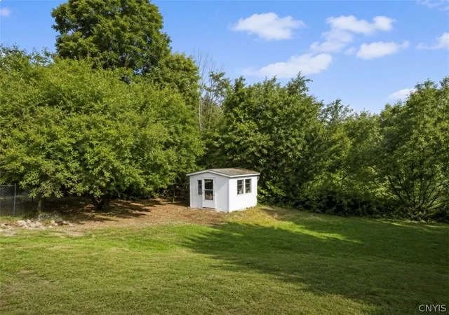 15th image of 87 Depot St #B, Dekalb, NY 13681 | MLS# S1689147