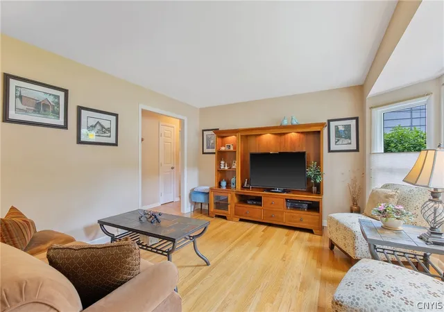 Homes for sale in Camillus, NY | 131 Skyview Ter, Camillus, NY 13219 | MLS# S1691477