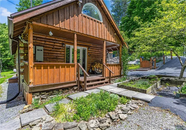 5th image of 7681 Dutch Hollow Rd, Wayland, NY 14572 | MLS# R1690901