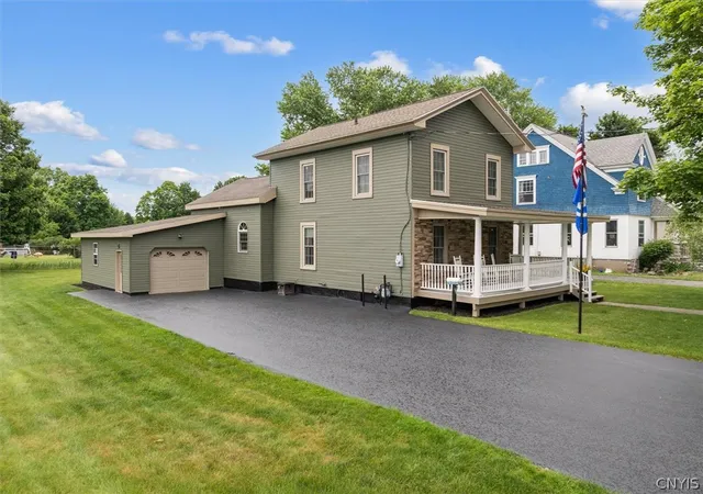 Homes for sale in Lenox, NY | 314 Lewis St, Lenox, NY 13032 | MLS# S1690014