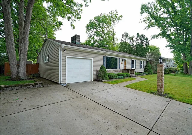 3rd image of 259 W 4Th St, Corning, NY 14830 | MLS# R1691086