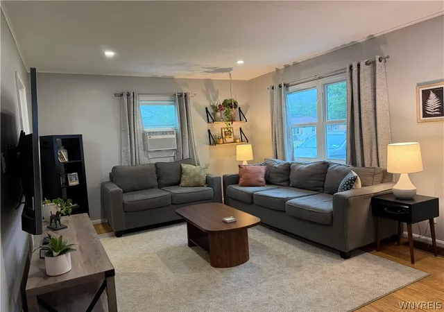5th image of 634 Loretta St, Tonawanda, NY 14150 | MLS# B1691622
