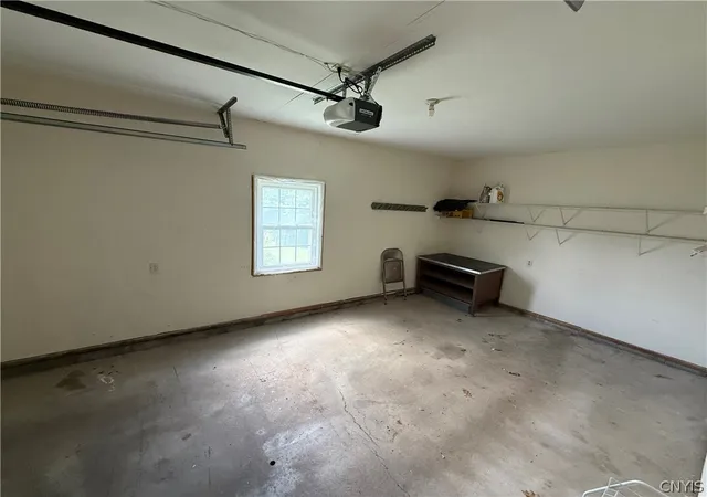 Homes for sale in Oneida, NY | 128 Hagan Cir, Oneida, NY 13421 | MLS# S1686840