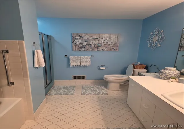 30th image of 352 Dan Troy Dr, Buffalo, NY 14221 | MLS# B1691083