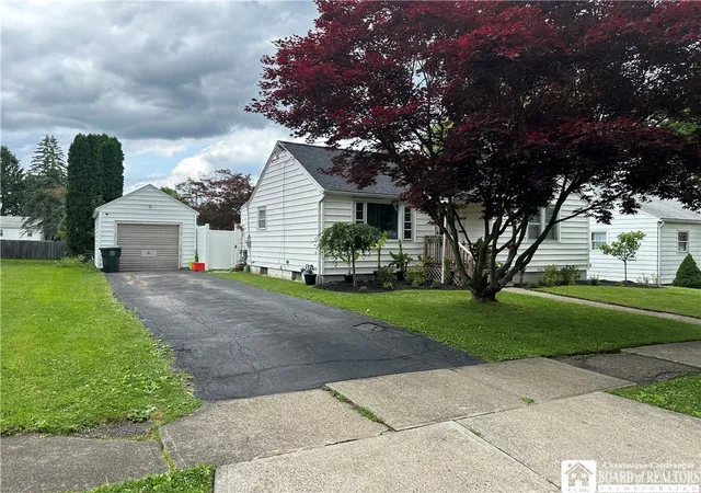 2nd image of 30 Elliott Ave, Jamestown, NY 14701 | MLS# R1691595