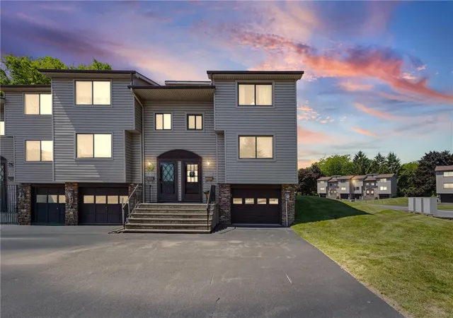 1st image of 369 Cameco Cir, Salina, NY 13090 | MLS# R1688348