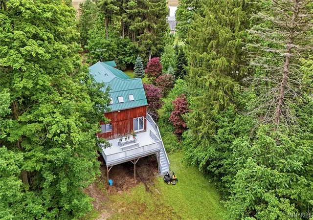 Photo 2 of Single family home for sale at 3864 Hollow Rd, Varysburg, NY 14167 | MLS# B1691234 | Listing updated on 2026-07-18