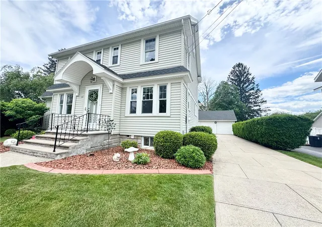 Photo 2 of Sale Pending at 68 Swift St, Auburn, NY 13021 | MLS# R1691499 | Listing updated on 2026-07-22
